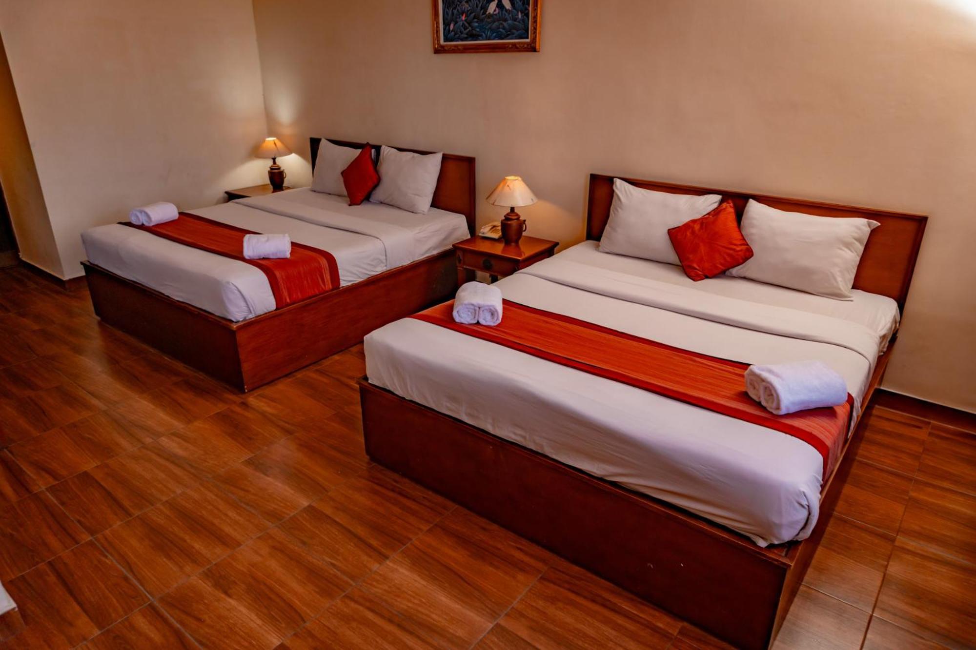 קוטה לומבוק Hotel Puri Dibia Kuta מראה חיצוני תמונה